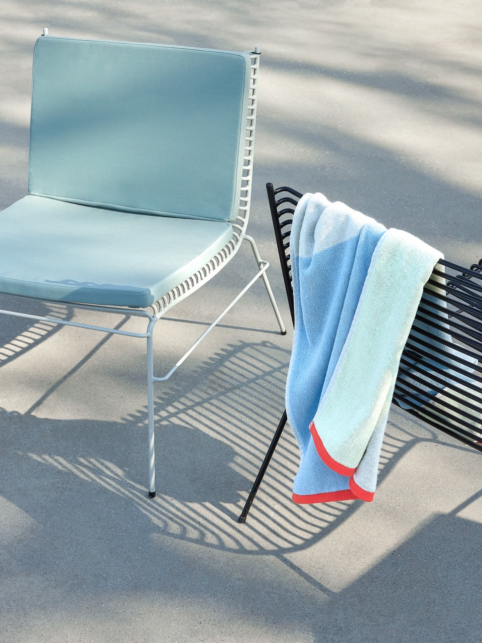 String Loungestol Lysegrå