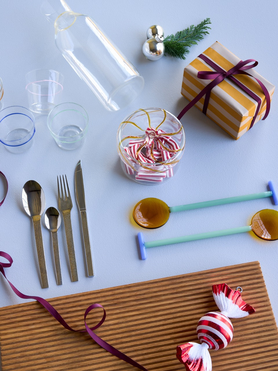 Mano Bestik Tekstureret (sæt af 16)