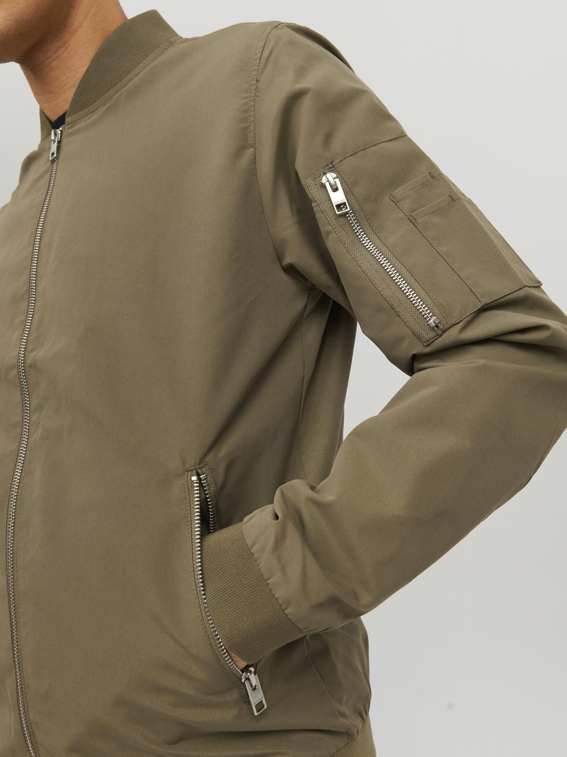 Jjerush Bomber Noos