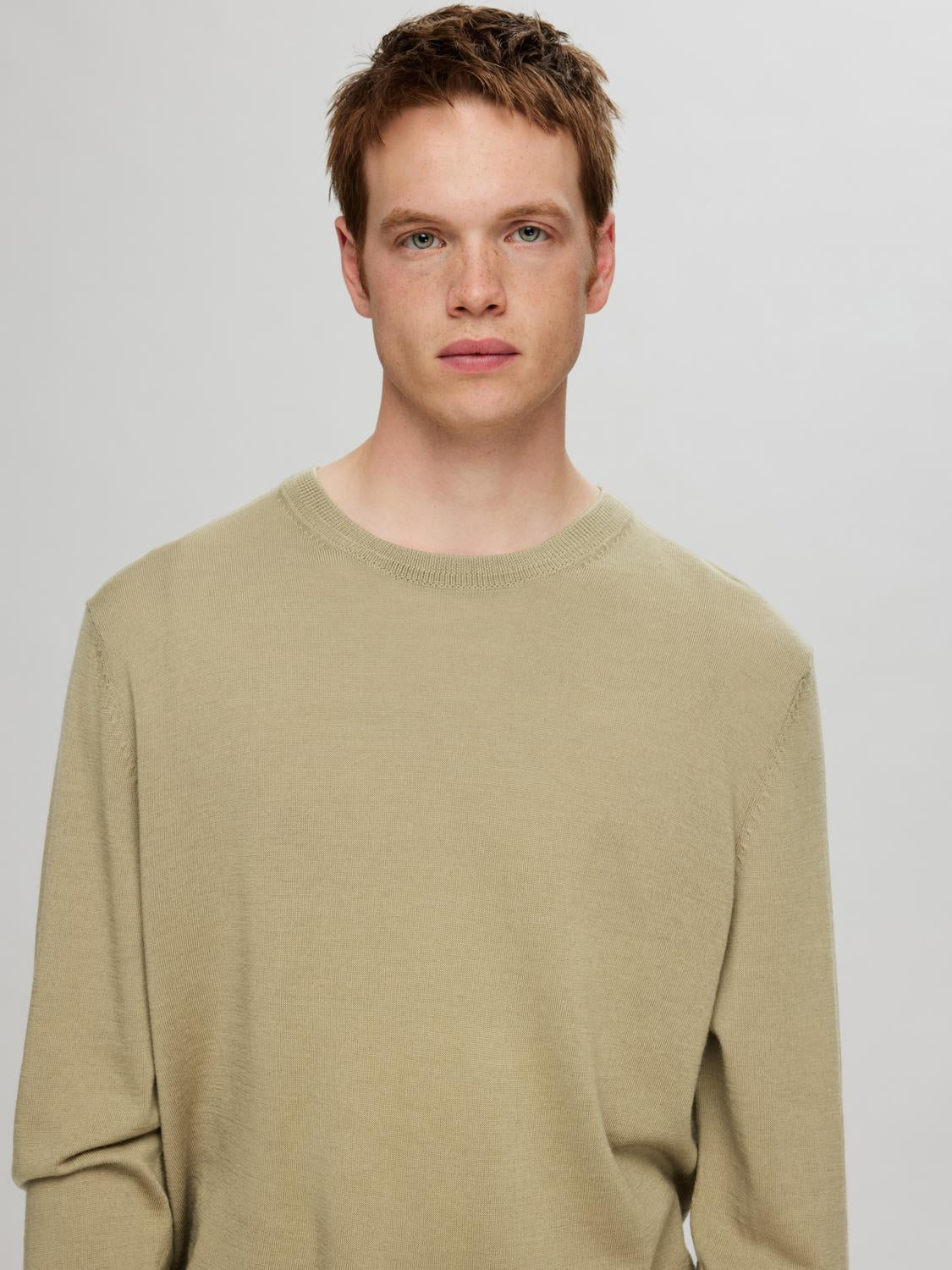 Slhtray Ls Knit Merino Crew Neck Noos