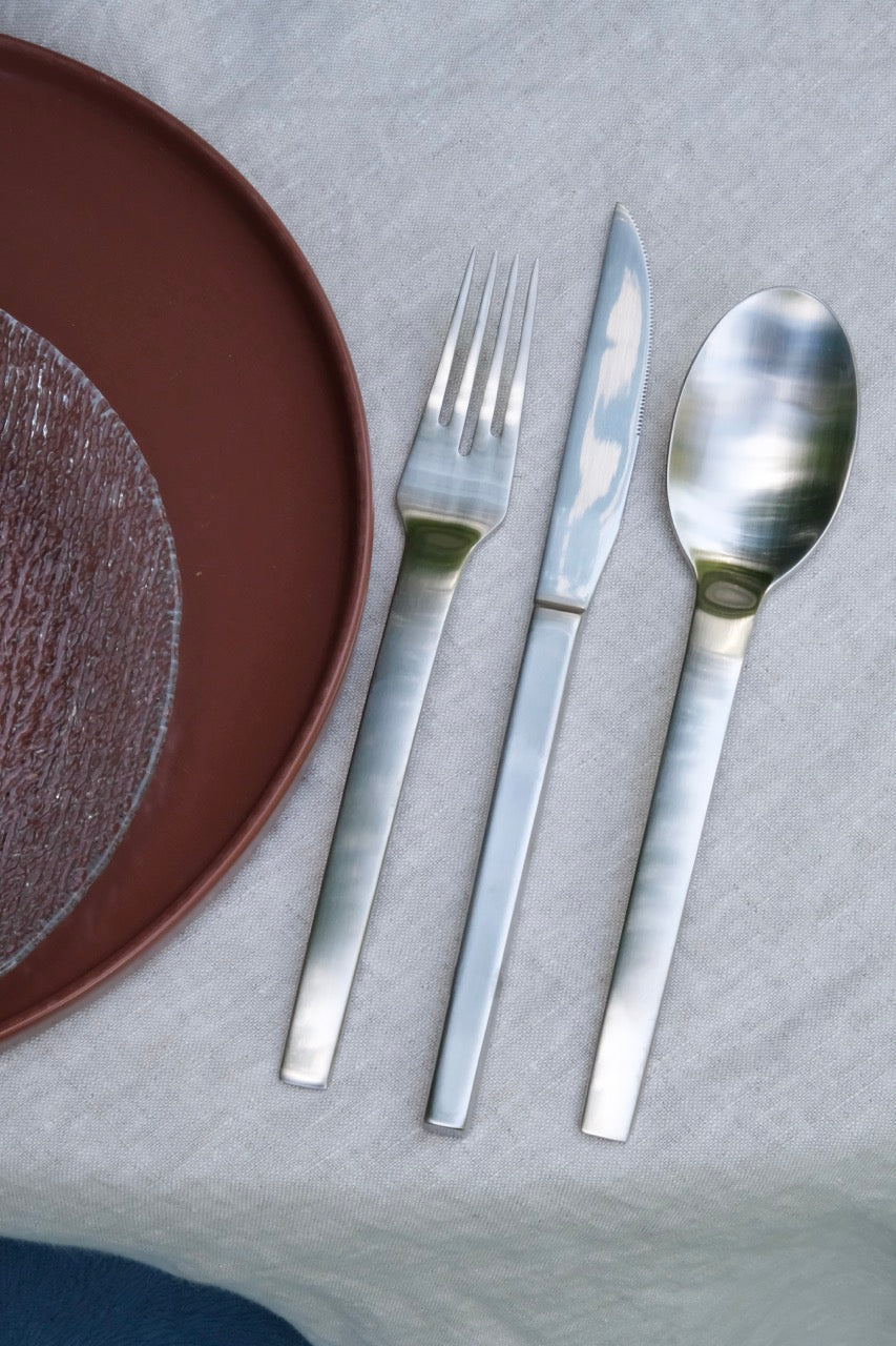 Mano Bestik Brushed (sæt af 16)