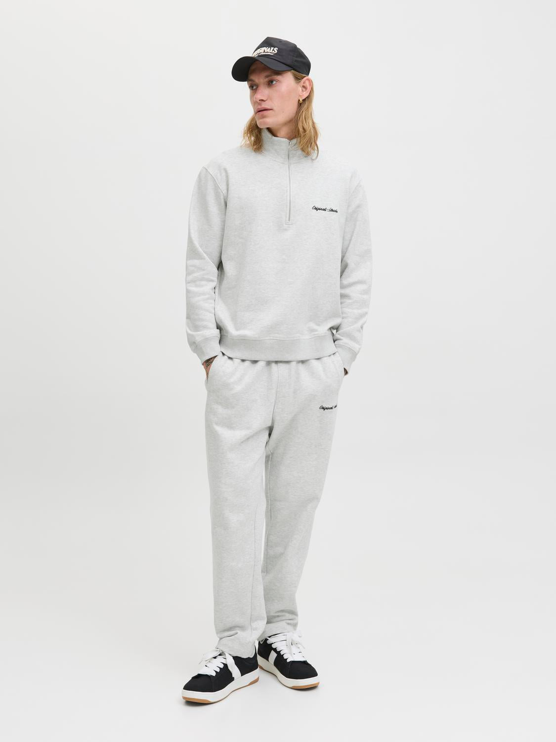 Sweatshirts - Jornorrebro Emb Sweat High Neck Noos -  - Hr Ravn