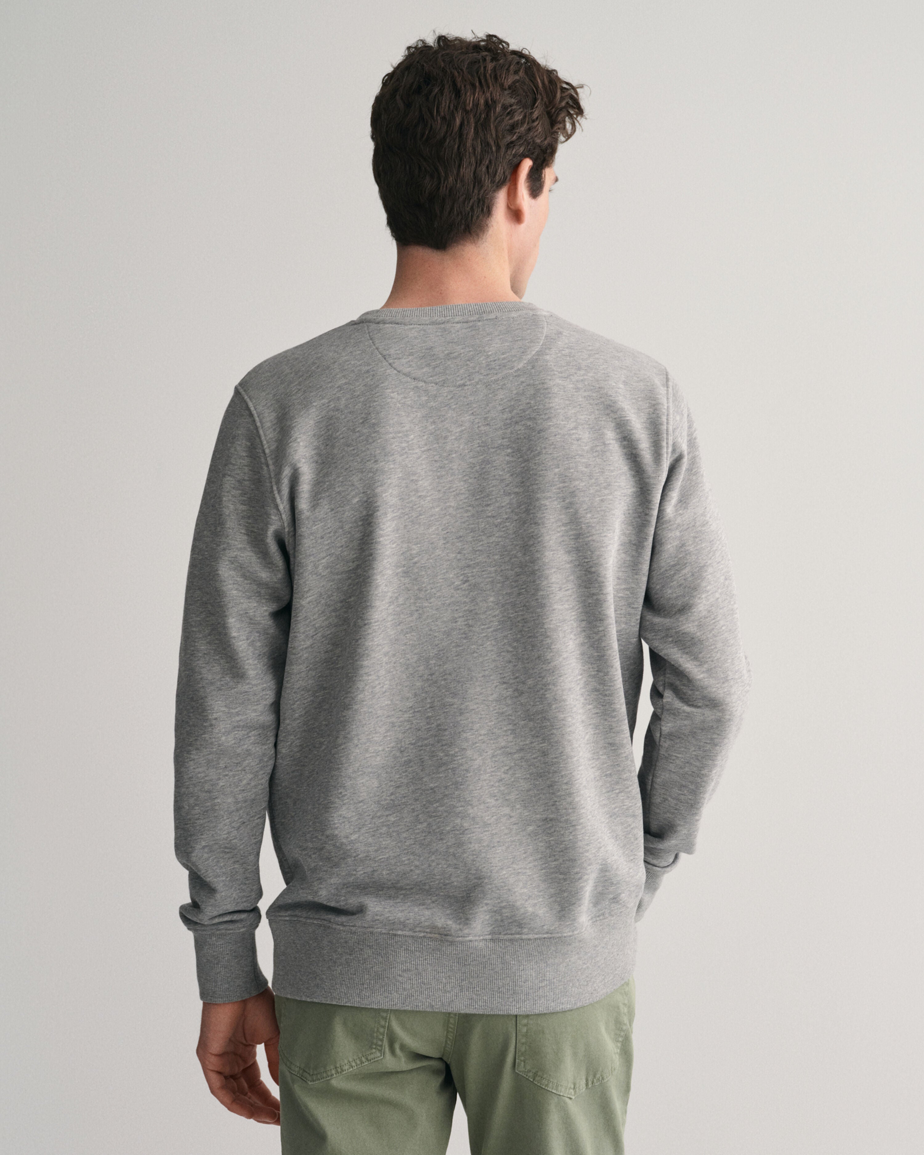 REG SHIELD C-NECK SWEAT